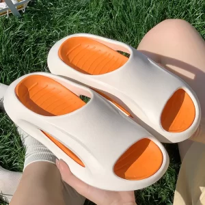 Slippers for men to wear outside in summer, youth casual indoor, non-slip wearable, casual sports beach shoes, sandals