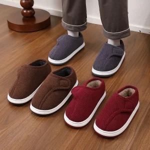 Winter anti slip cotton slippers with thick soles and warm soles for men and women wearing cotton shoes outside